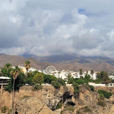 Apartamentos Nerja 2 Exteriör bild