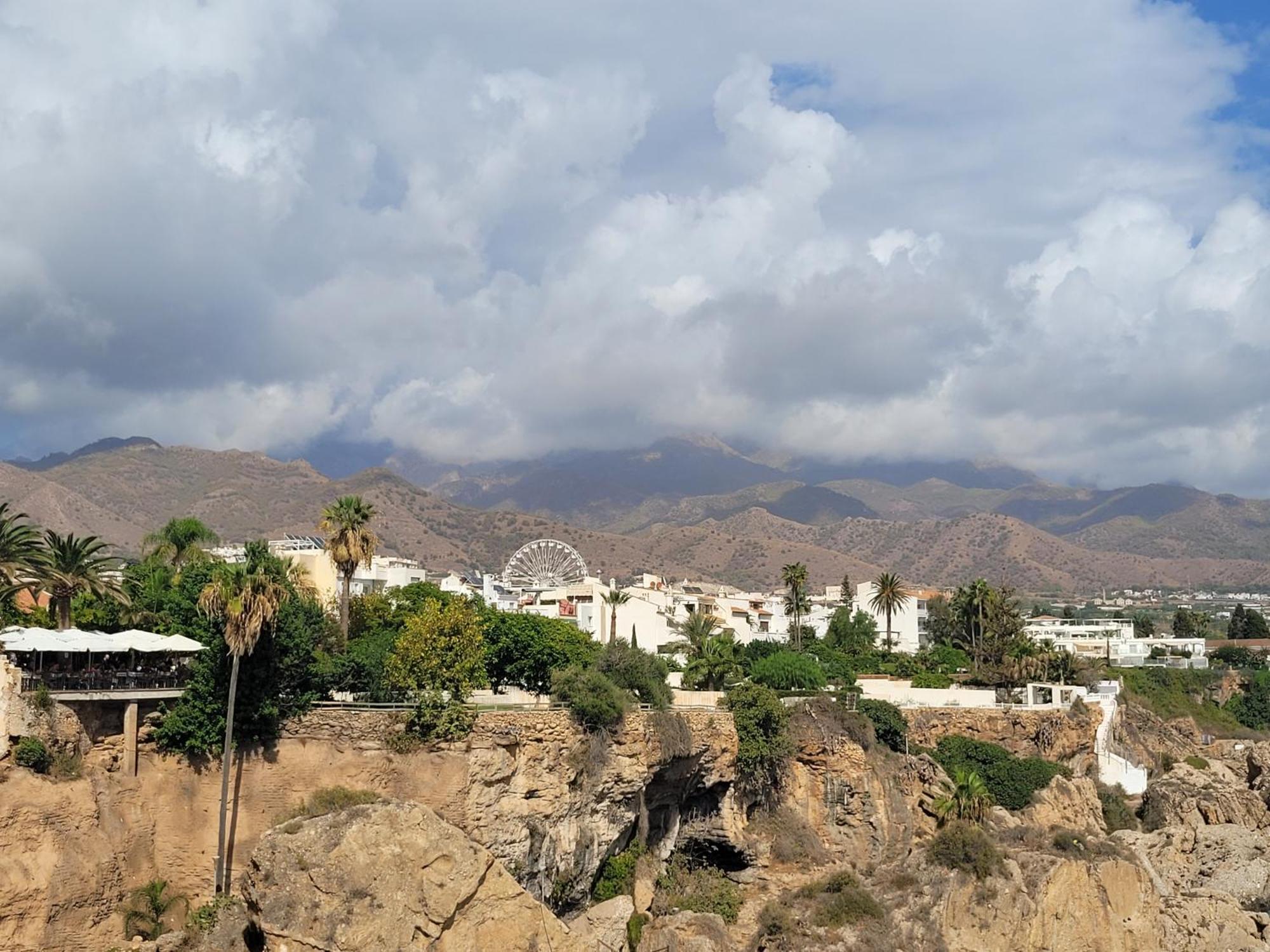 Apartamentos Nerja 2 Exteriör bild